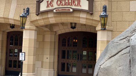 Le Cellier Entrance